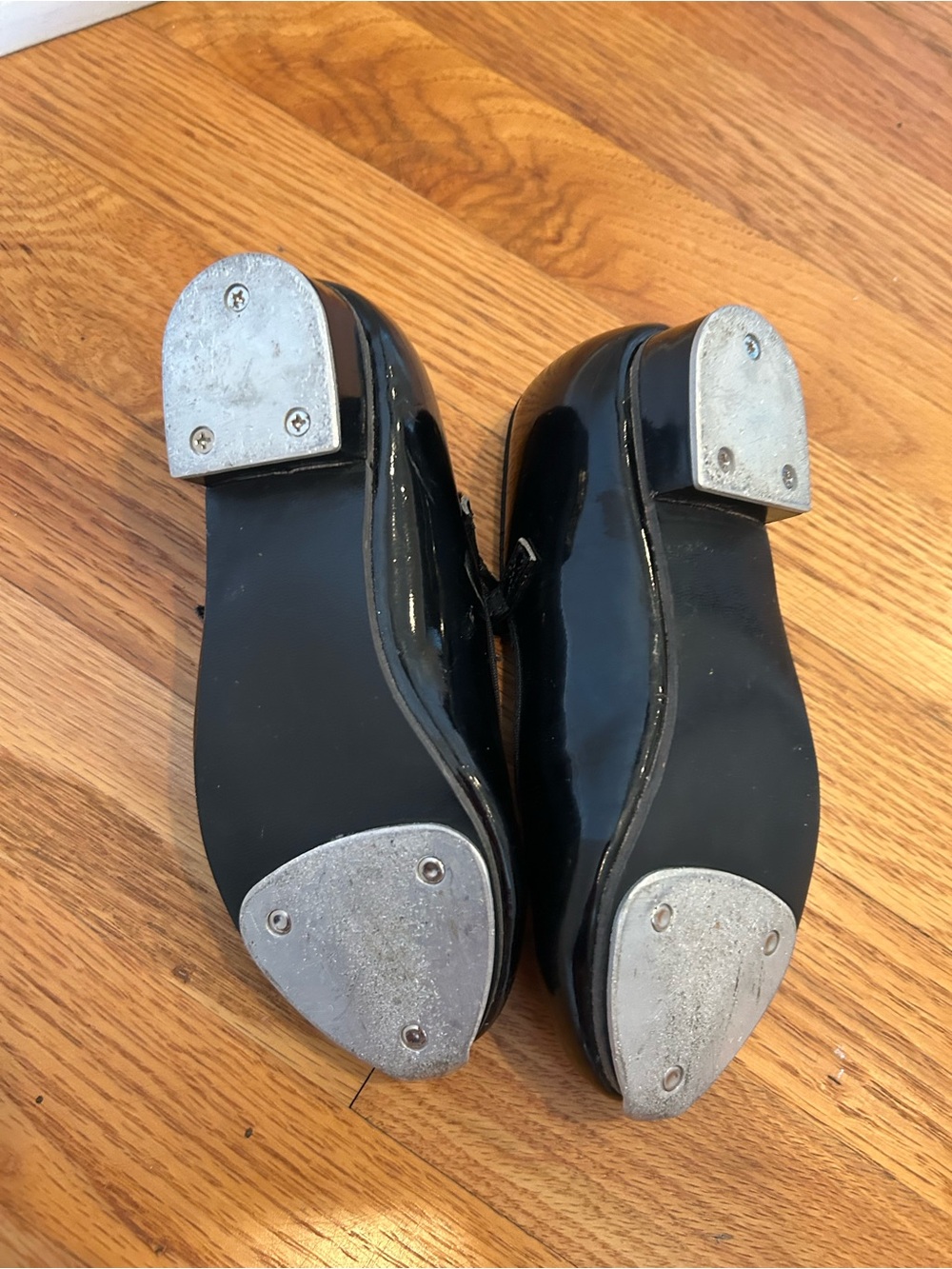 Revolution Kids Black Patent Tap Shoes - Size 13.5 - Picture 5 of 6